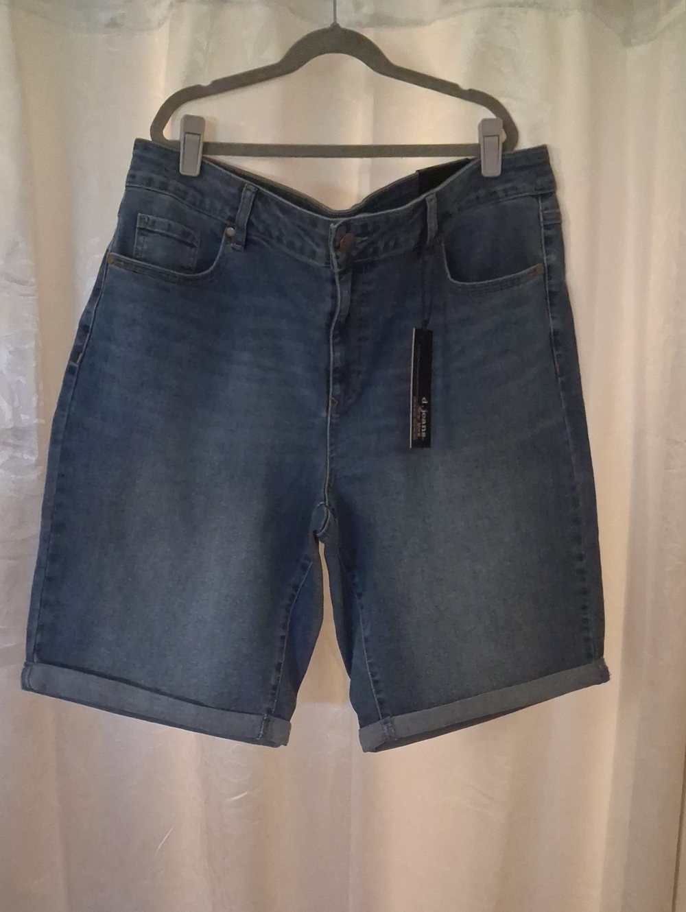 D. Jeans Women's Blue Denim Bermuda Shorts